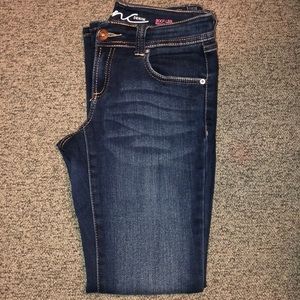 Boot cut jeans